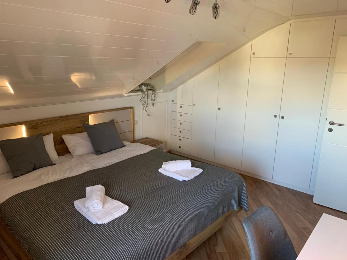 2 Zimmer Ferienwohnung Obersulm Bagian luar foto