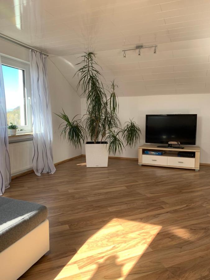 2 Zimmer Ferienwohnung Obersulm Bagian luar foto
