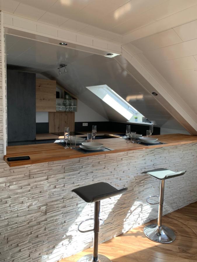 2 Zimmer Ferienwohnung Obersulm Bagian luar foto